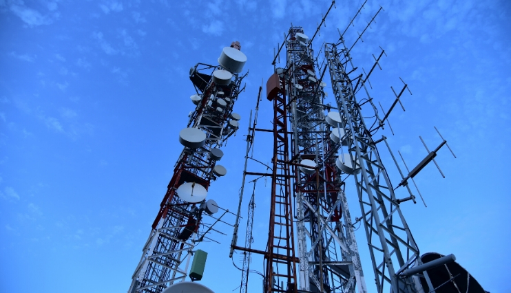 Ezentis mantiene en España y Portugal más de 26.000 torres de telecomunicaciones